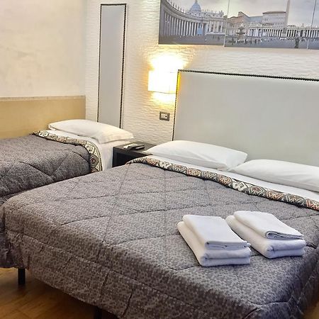 Vatican Accommodations โรม ภายนอก รูปภาพ